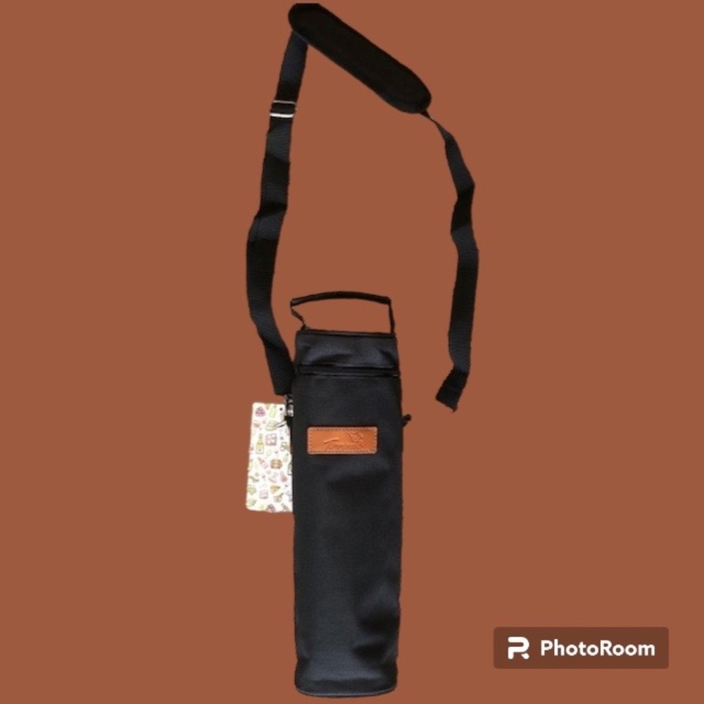 NWT Tirrinia Black Single bottle Portable Wine Tote Bag Size OS